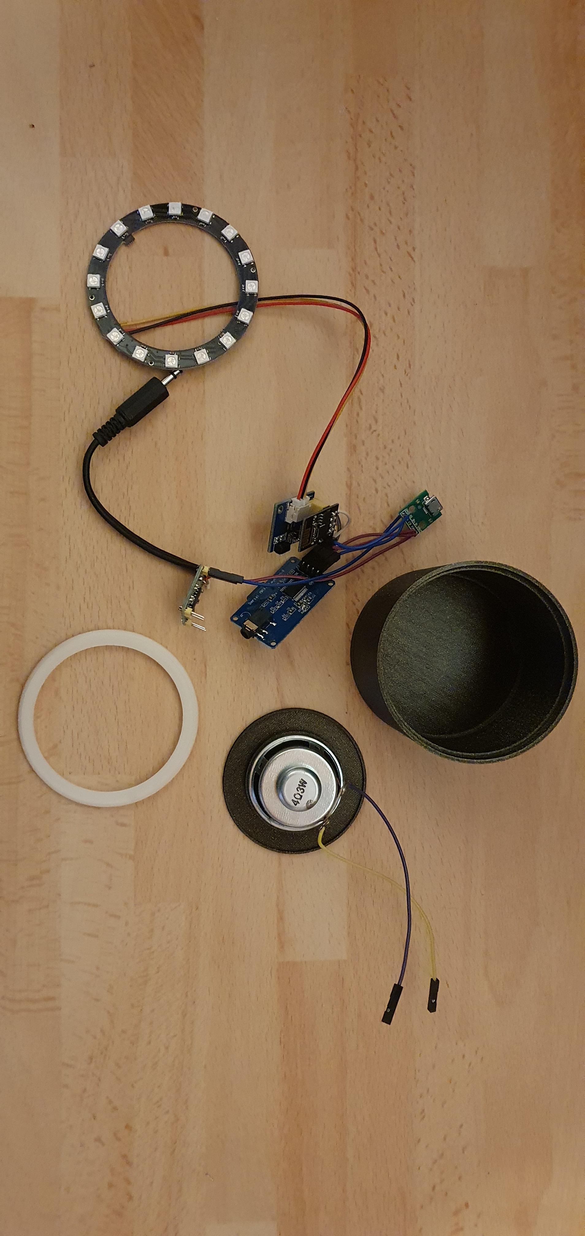 ESP01-DoorBell-Monitor-internals.jpg