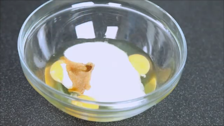 Egg sugar and vanilla.png