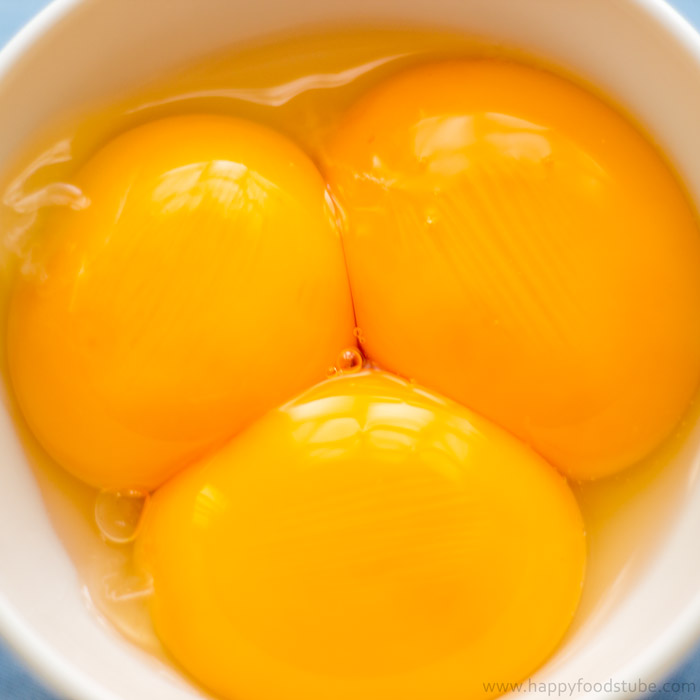 Egg-Yolks.jpg