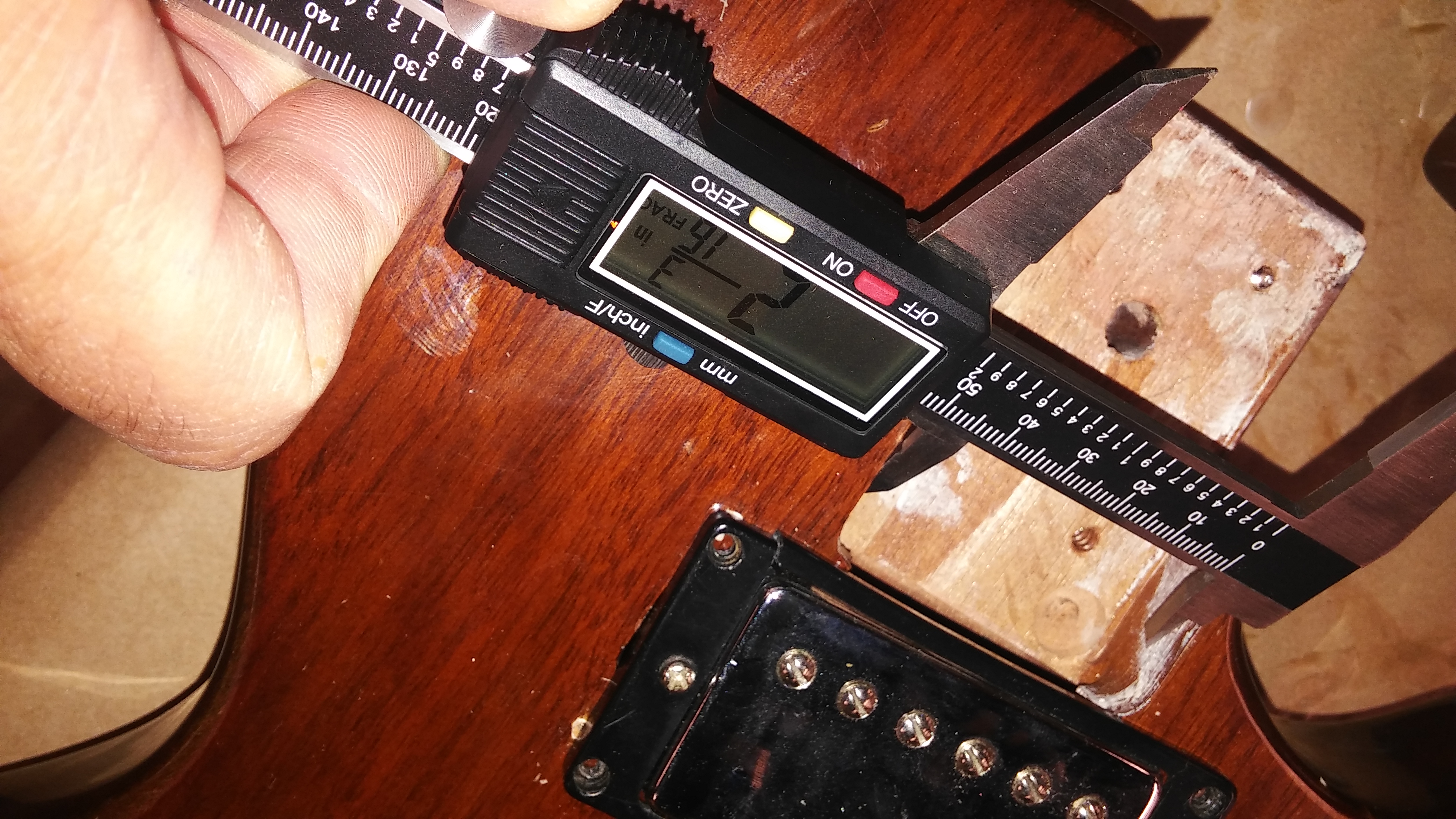 ElectricGuitarRealCalipers.jpg