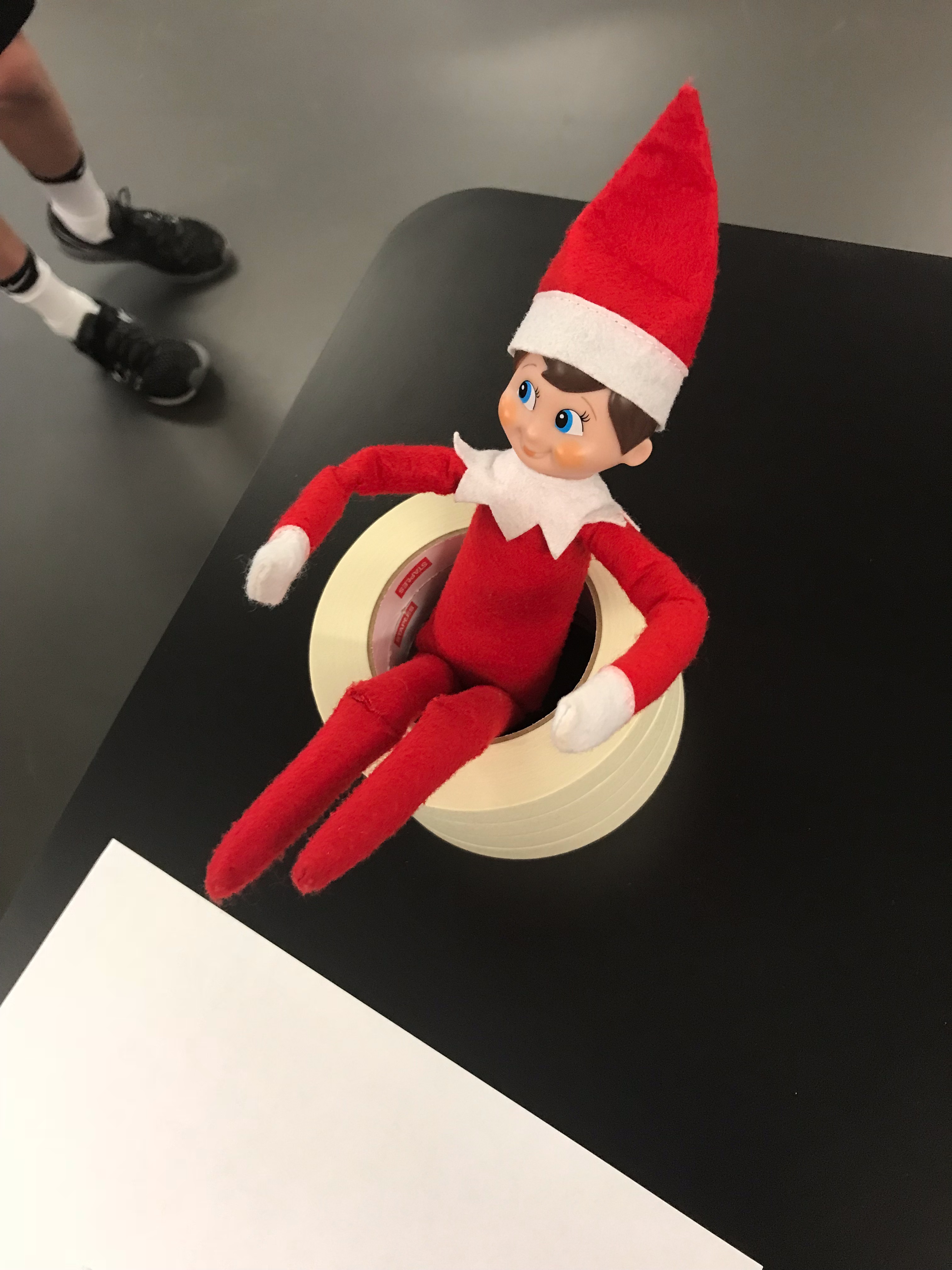 Elf Shelf10.jpg