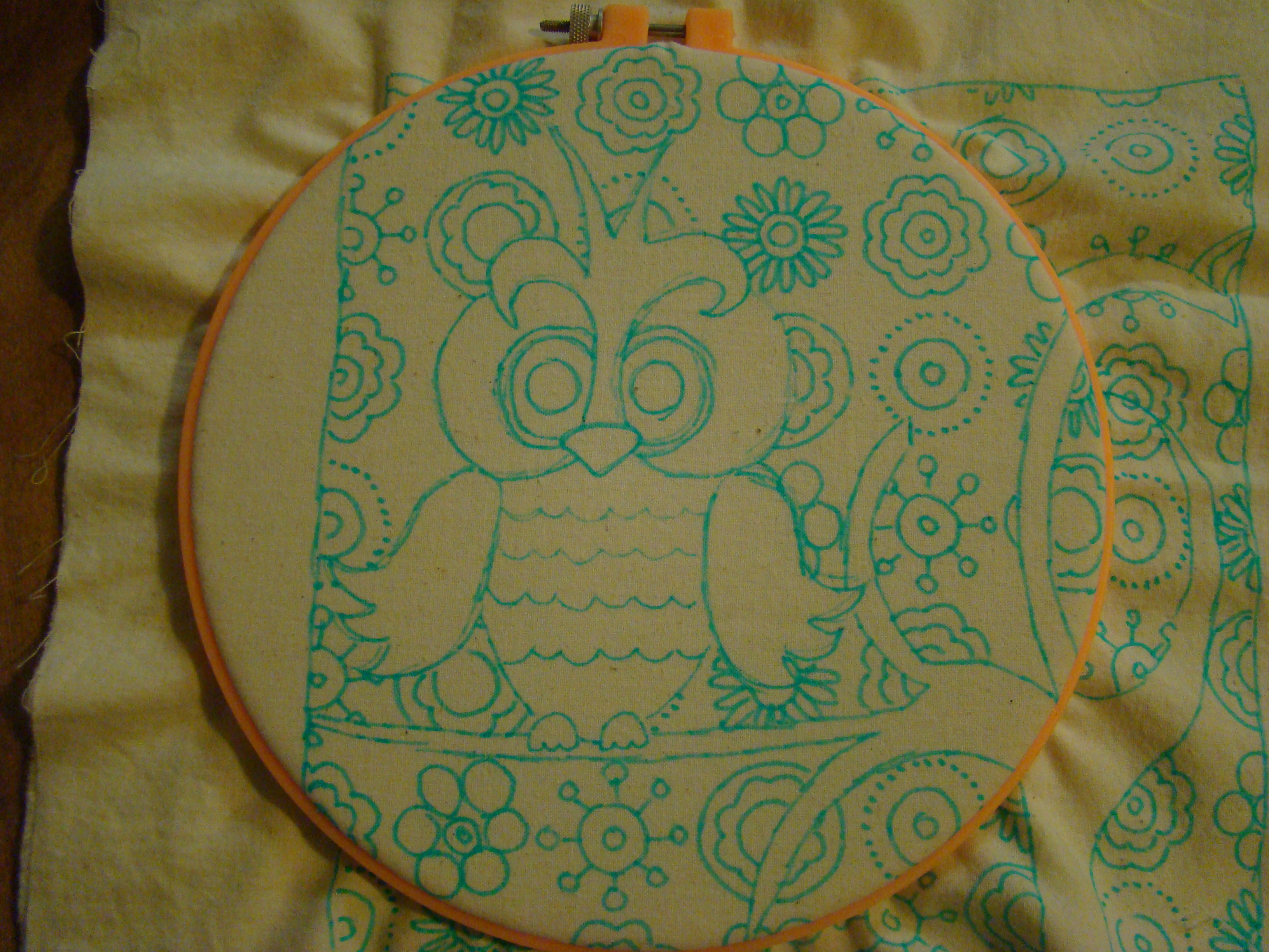 Embr. Owl Pillow 10.JPG