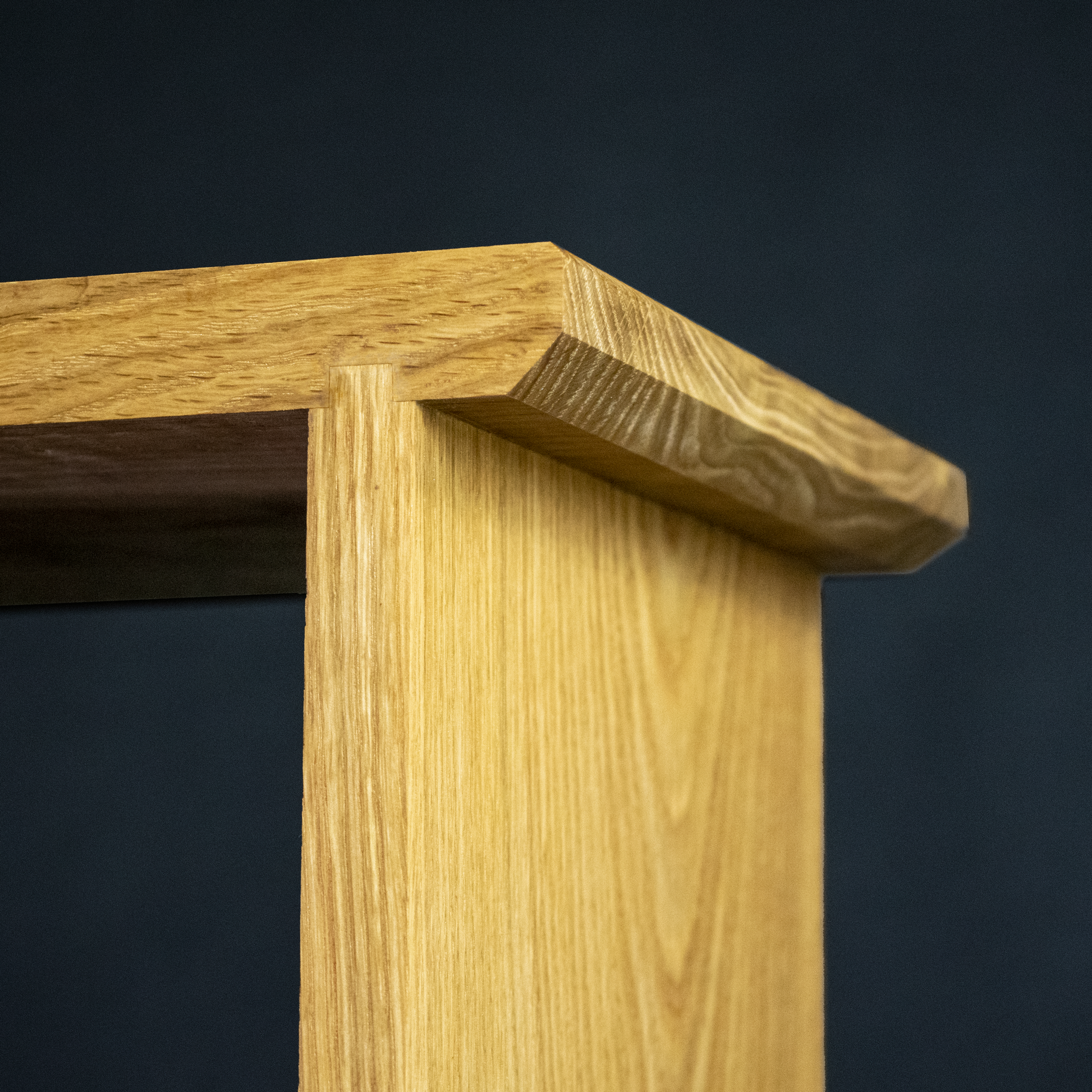 Entryway-Table---oak-dado.png