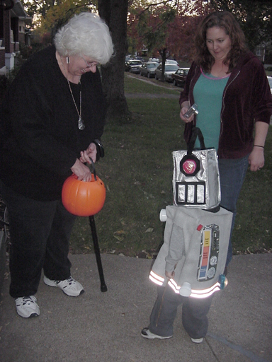 Ezbot, trick or treat 2.0.JPG