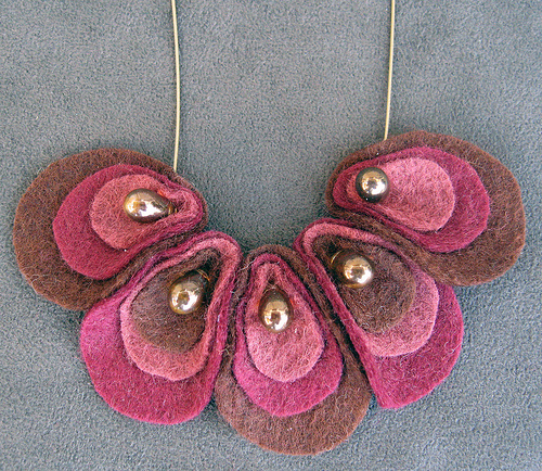 Felt &amp; glass bead necklace