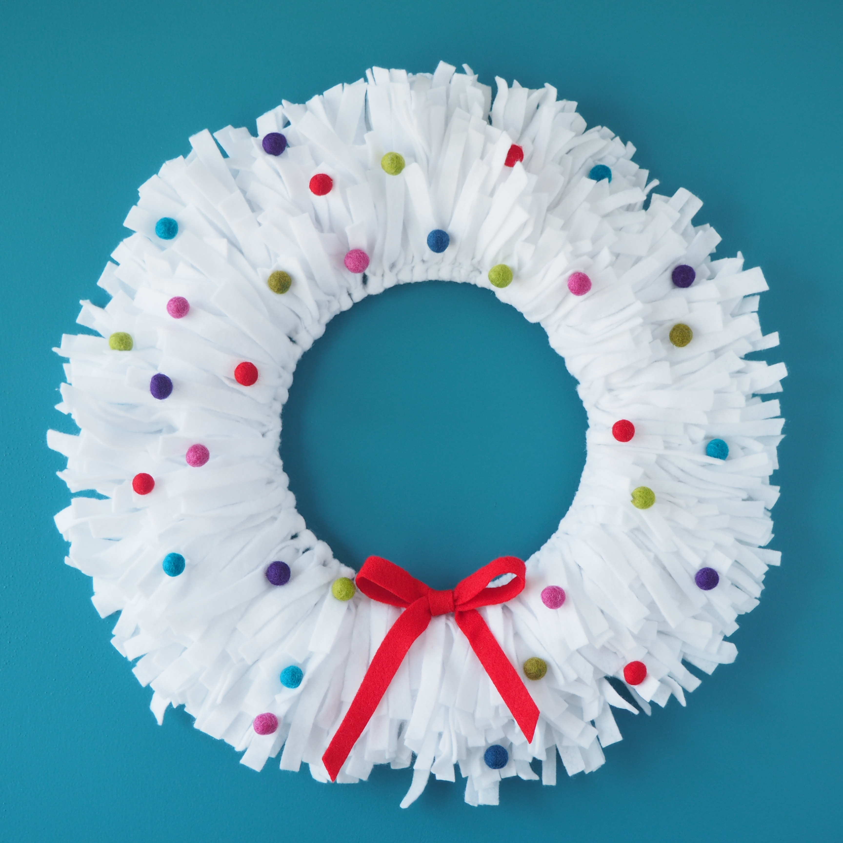 Felt Wreath (18 of 20).jpg