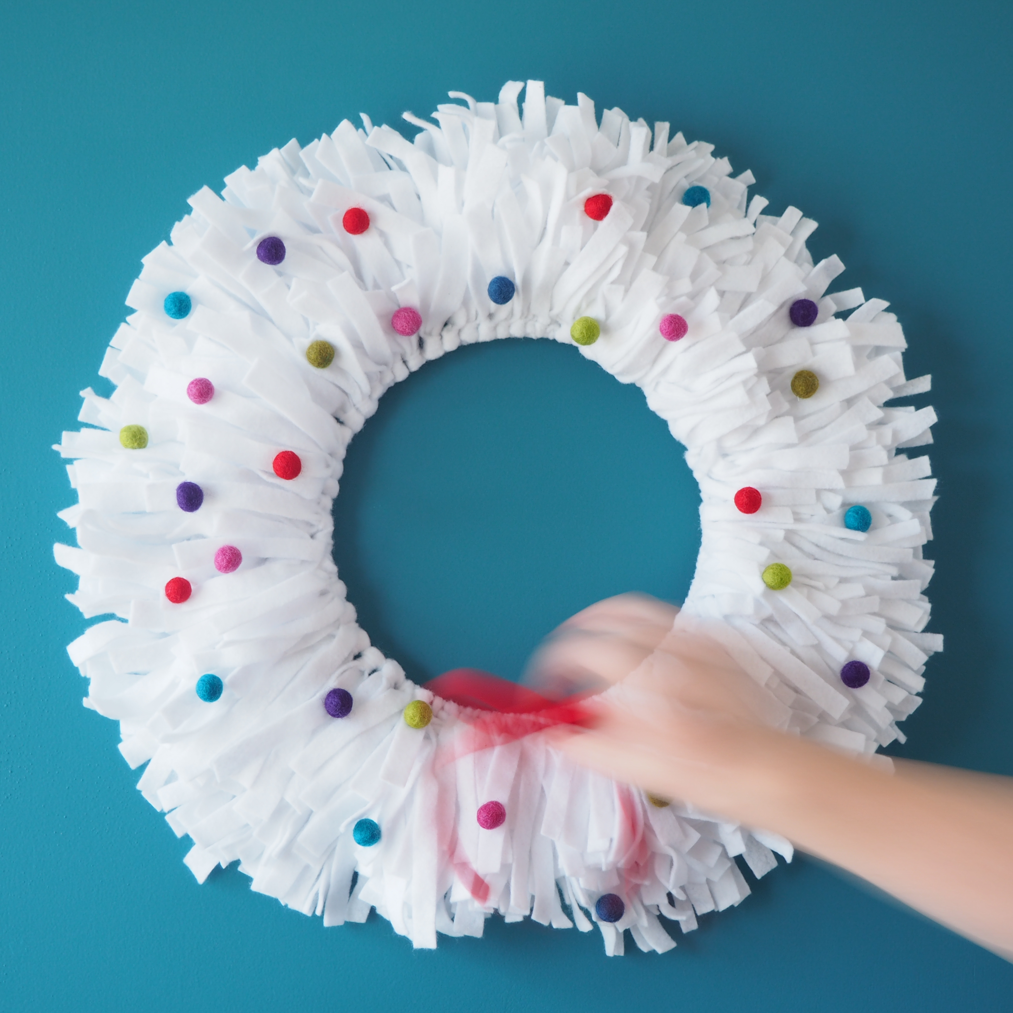 Felt Wreath (20 of 20).jpg