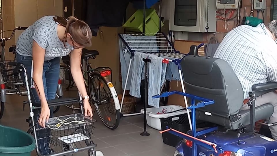 Filmpje scooterrollator hulp groep 16