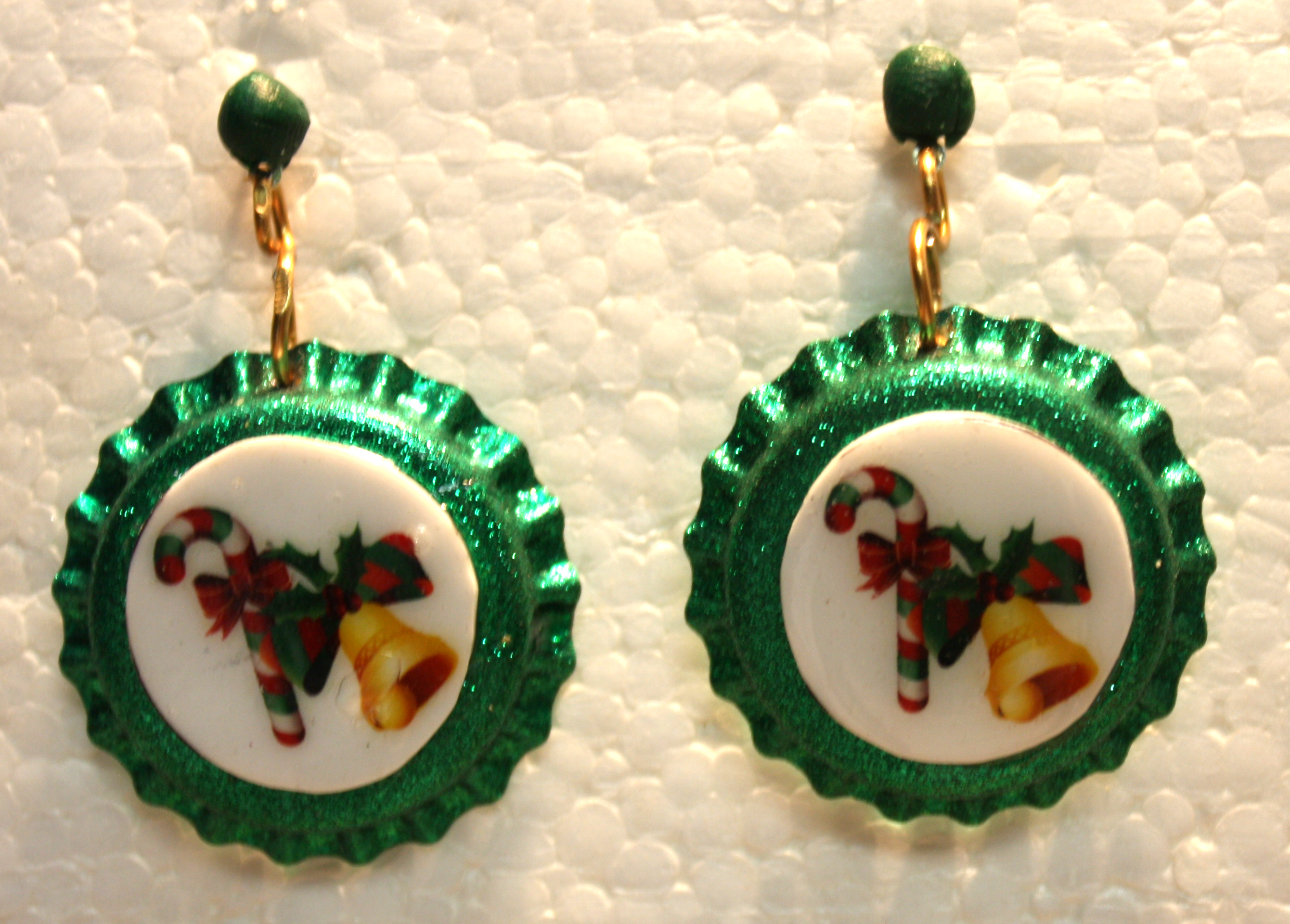 Finished Earring Bottlecap 2.jpg