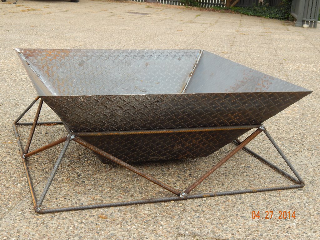 Fire Pit 2.JPG