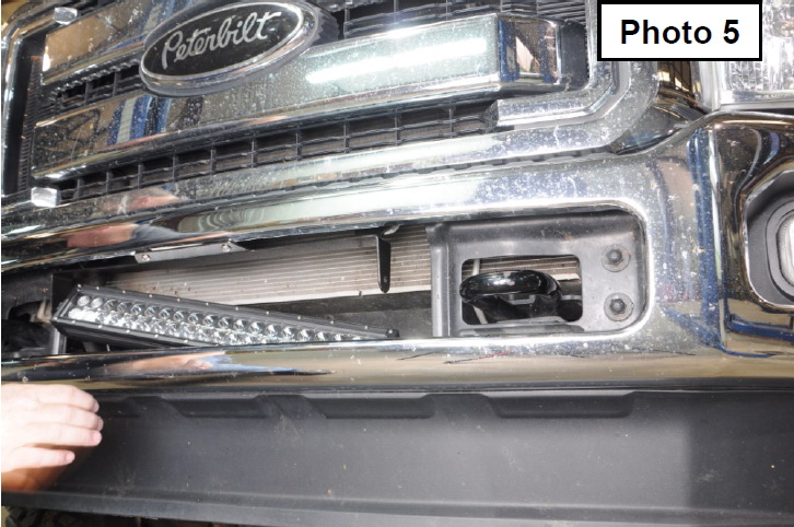 Ford Super Duty 20- Light Bar 05.jpg