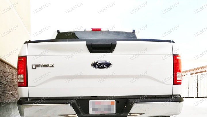 Ford-F150-Truck-Bed-Edge-Backup-Podlights-01.jpg