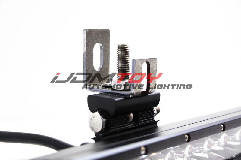 Ford-F250-Lower-Bumper-LED-Light-Bar-04.JPG