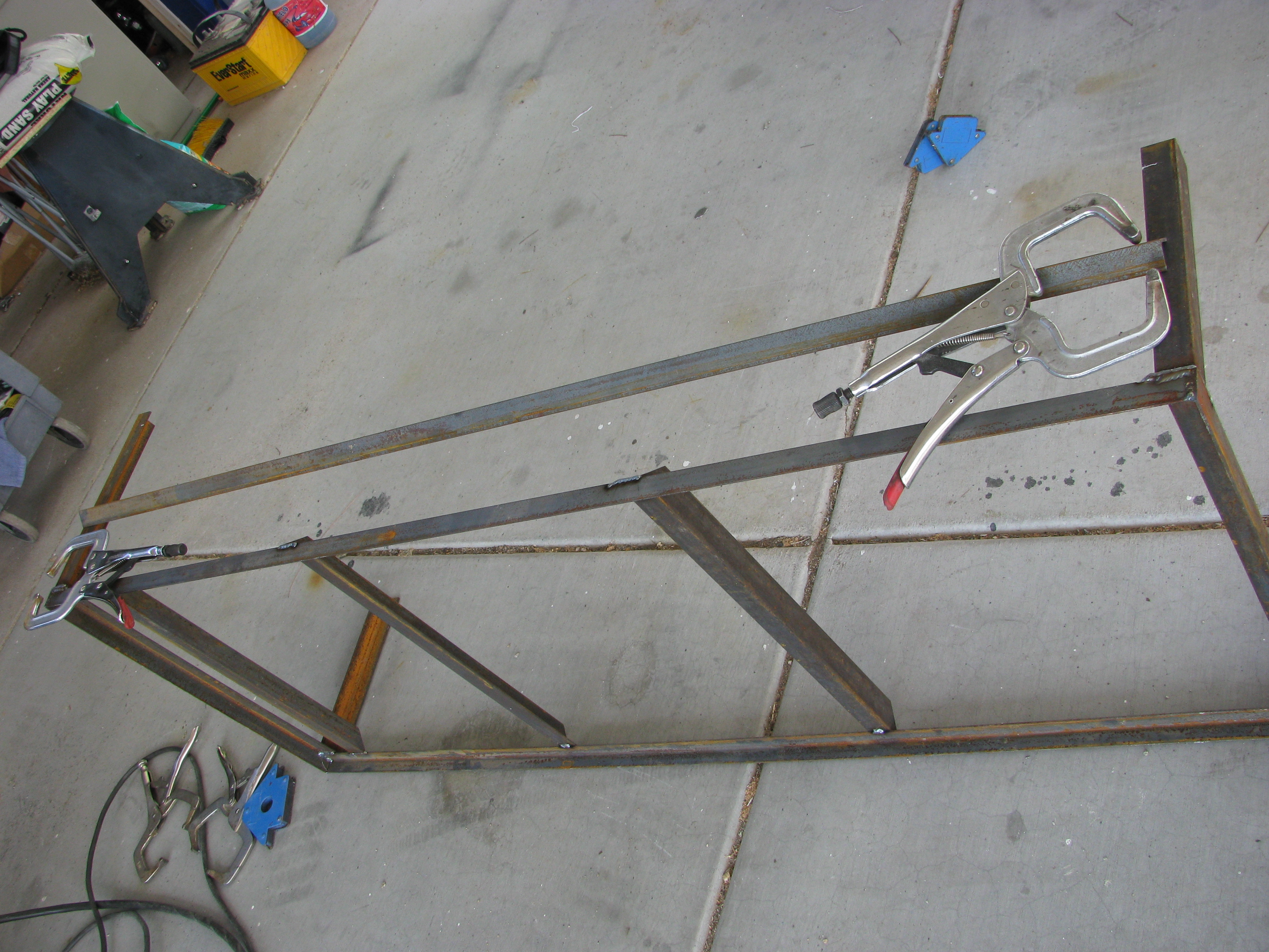 Frame - rear brace cut.JPG