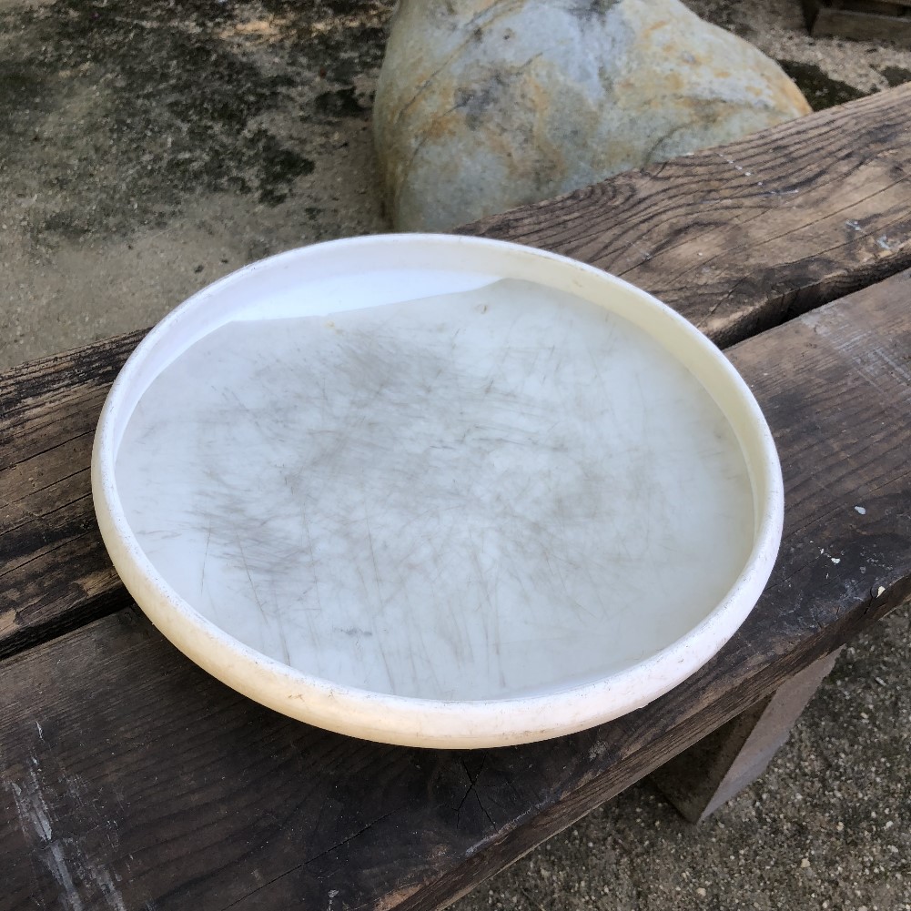 Frisbee with Cutting Board Installed.jpg