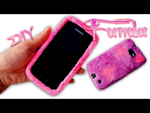 Funda o carcasa para m&amp;oacute;vil hecha con Goma Eva y cer&amp;aacute;mica Granulada DIY