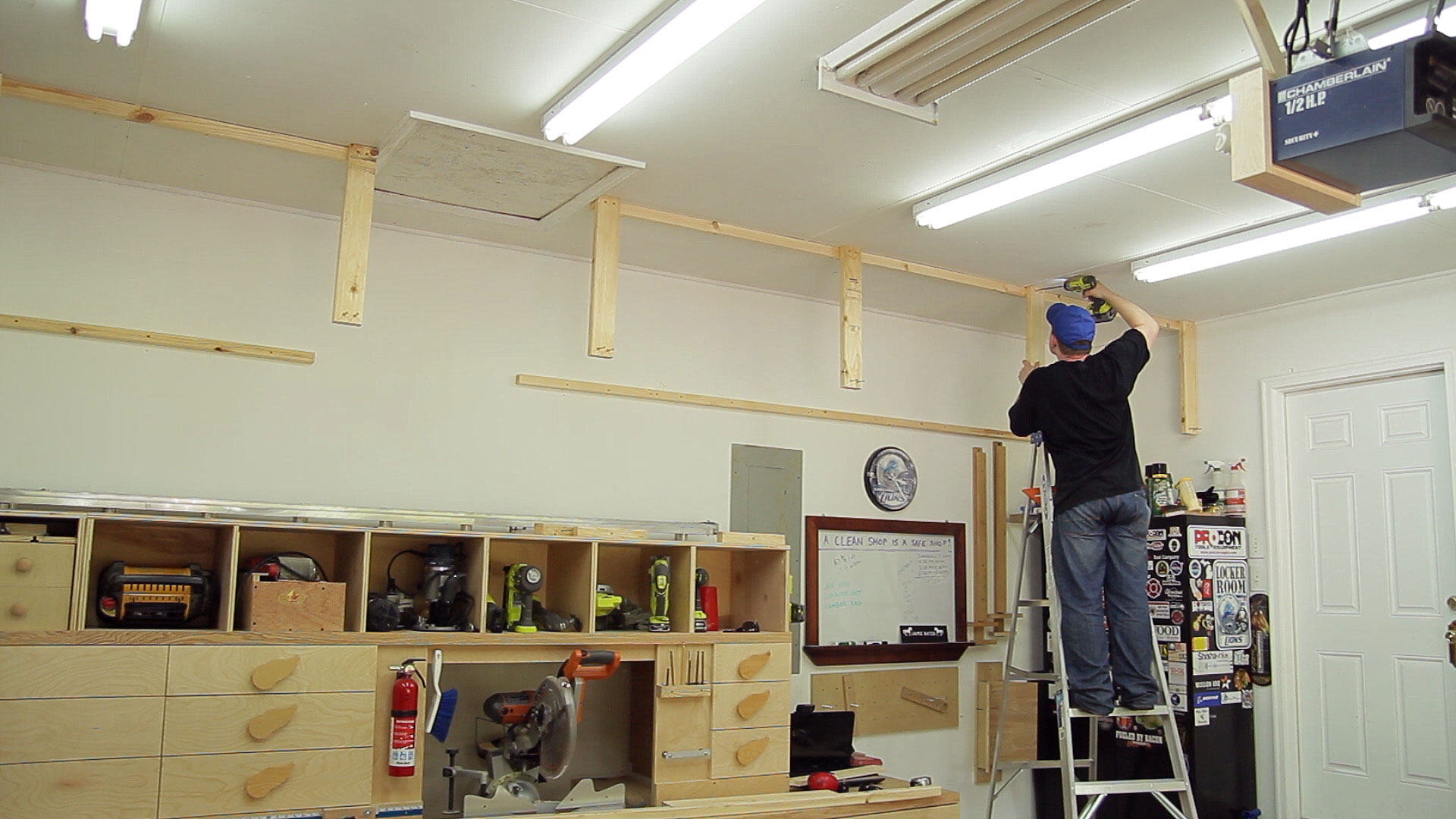 Garage storage shelves (10).jpg