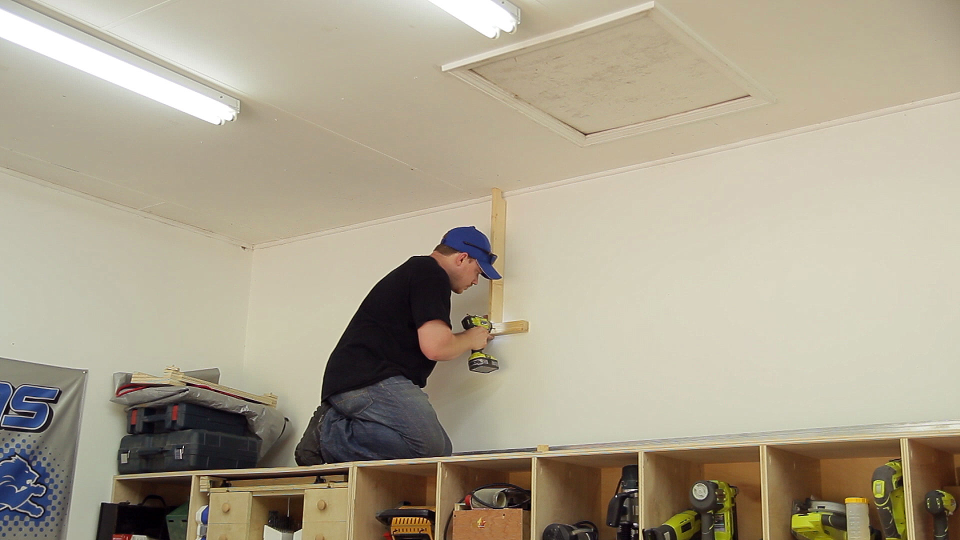 Garage storage shelves (6).jpg