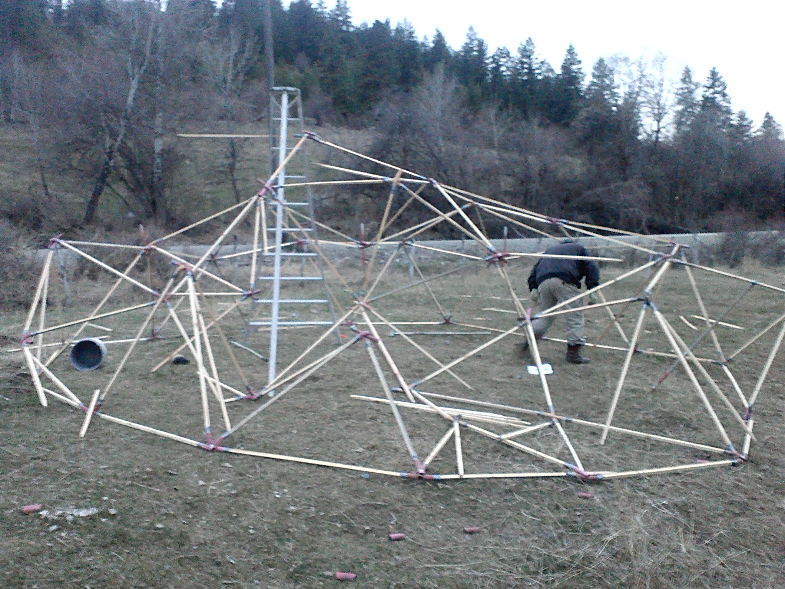 Geodesic Dome First Try 012.jpg