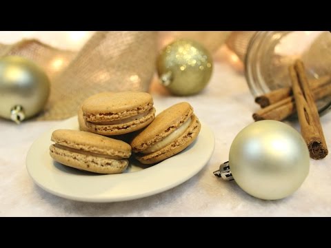 Gingerbread Latte Macarons (Macaron Monday Ep.5 - Christmas Special Part 2) | Josh Pan