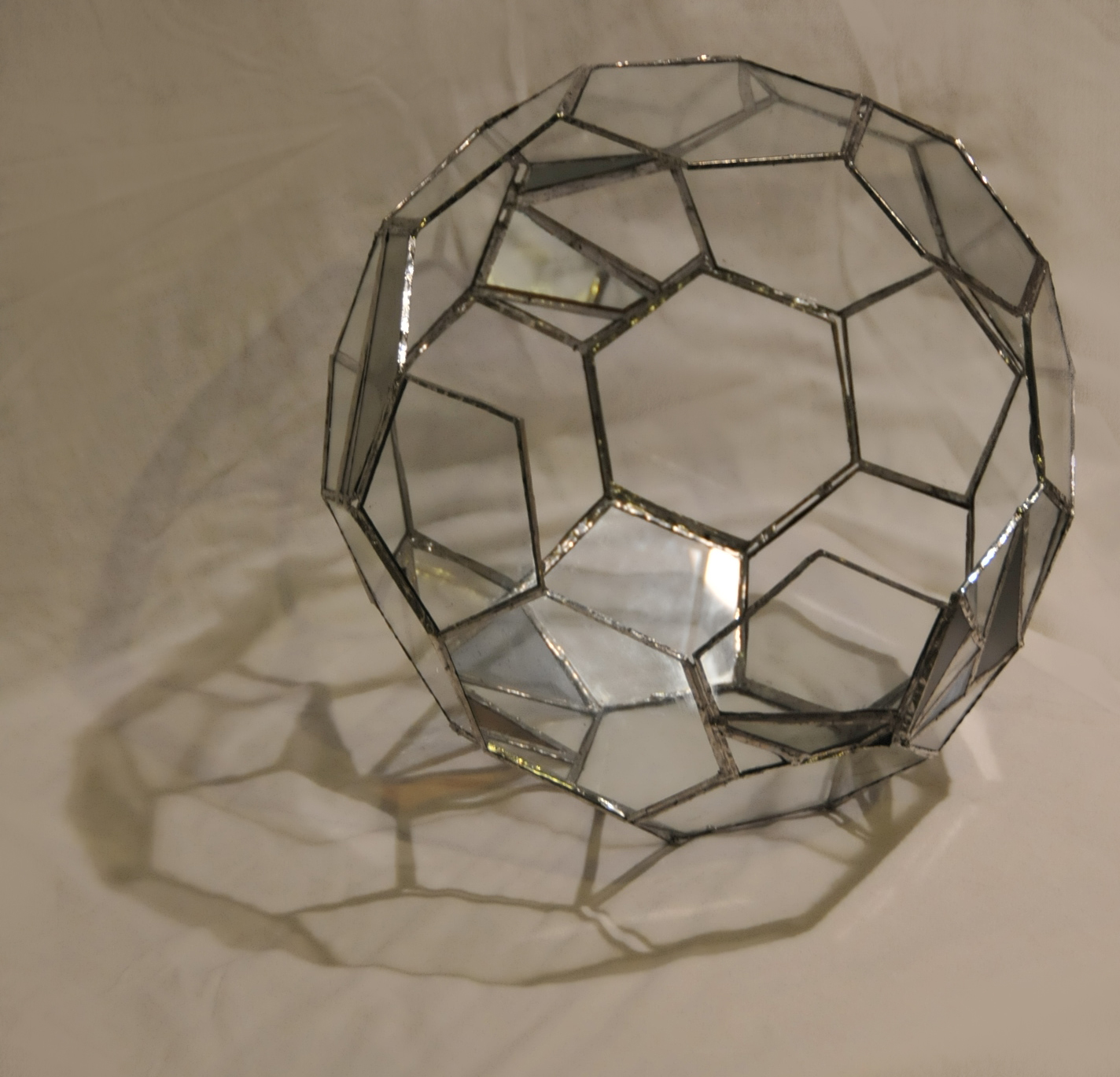 GlassSphere5.JPG