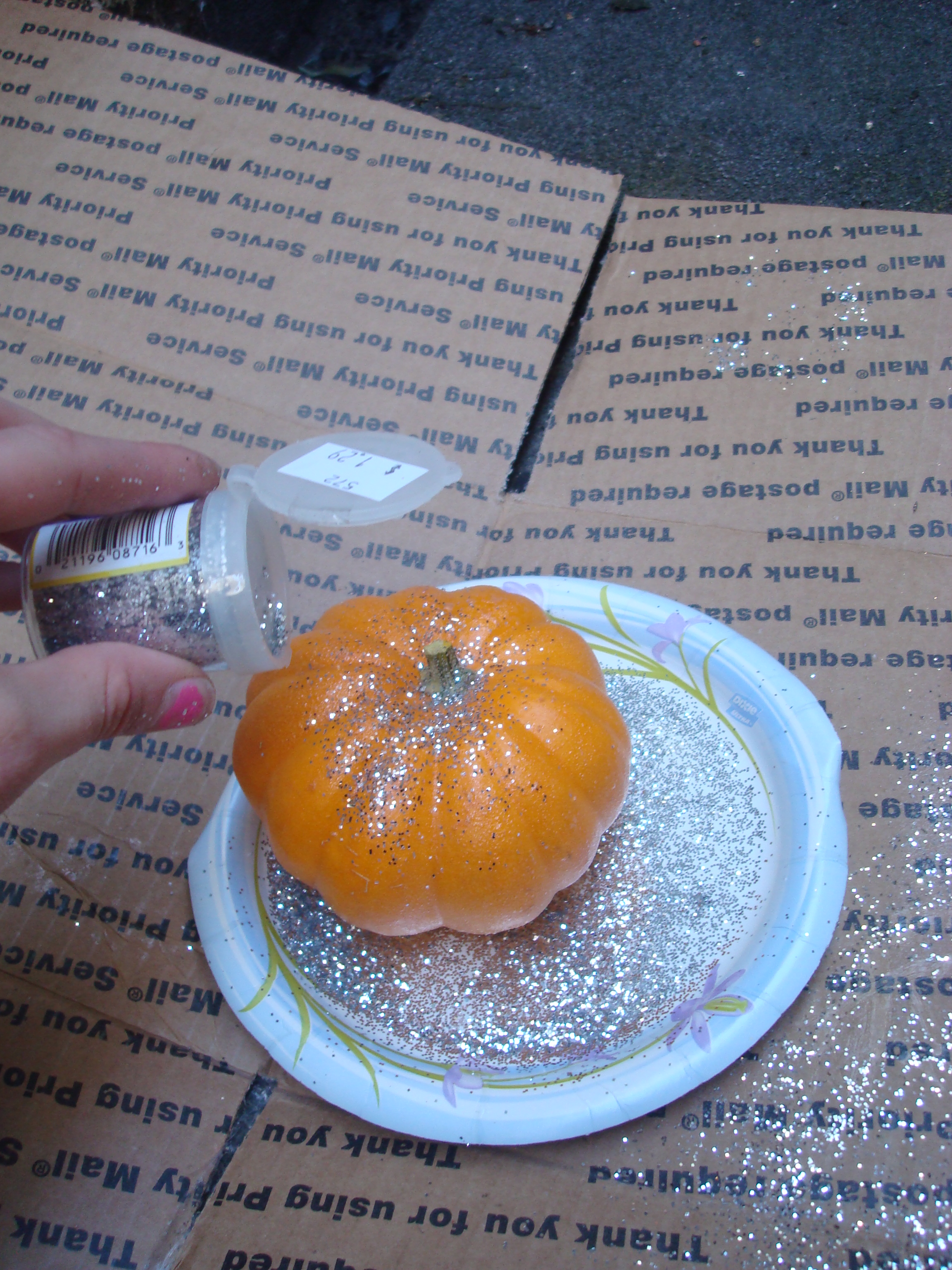 GlitterPumpkin 013.jpg