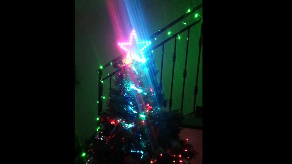 Glowing LED Christmas tree star