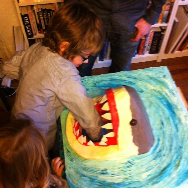 Great White Shark cake.jpg