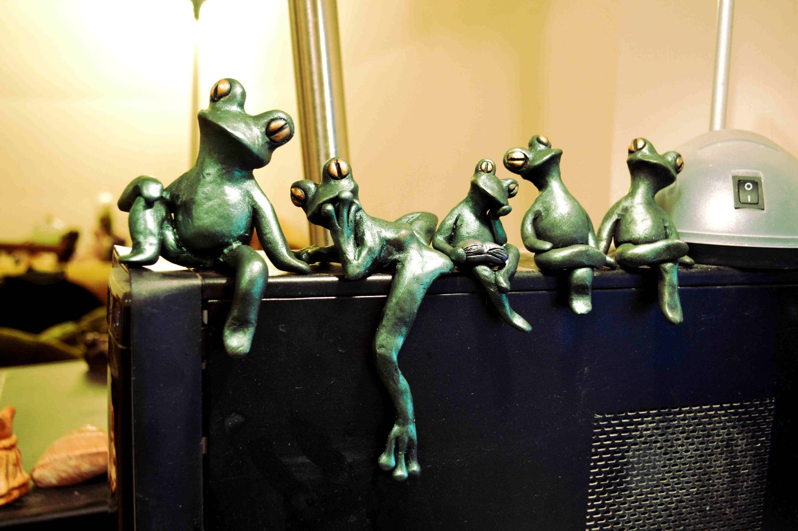 Group of Frogs.JPG