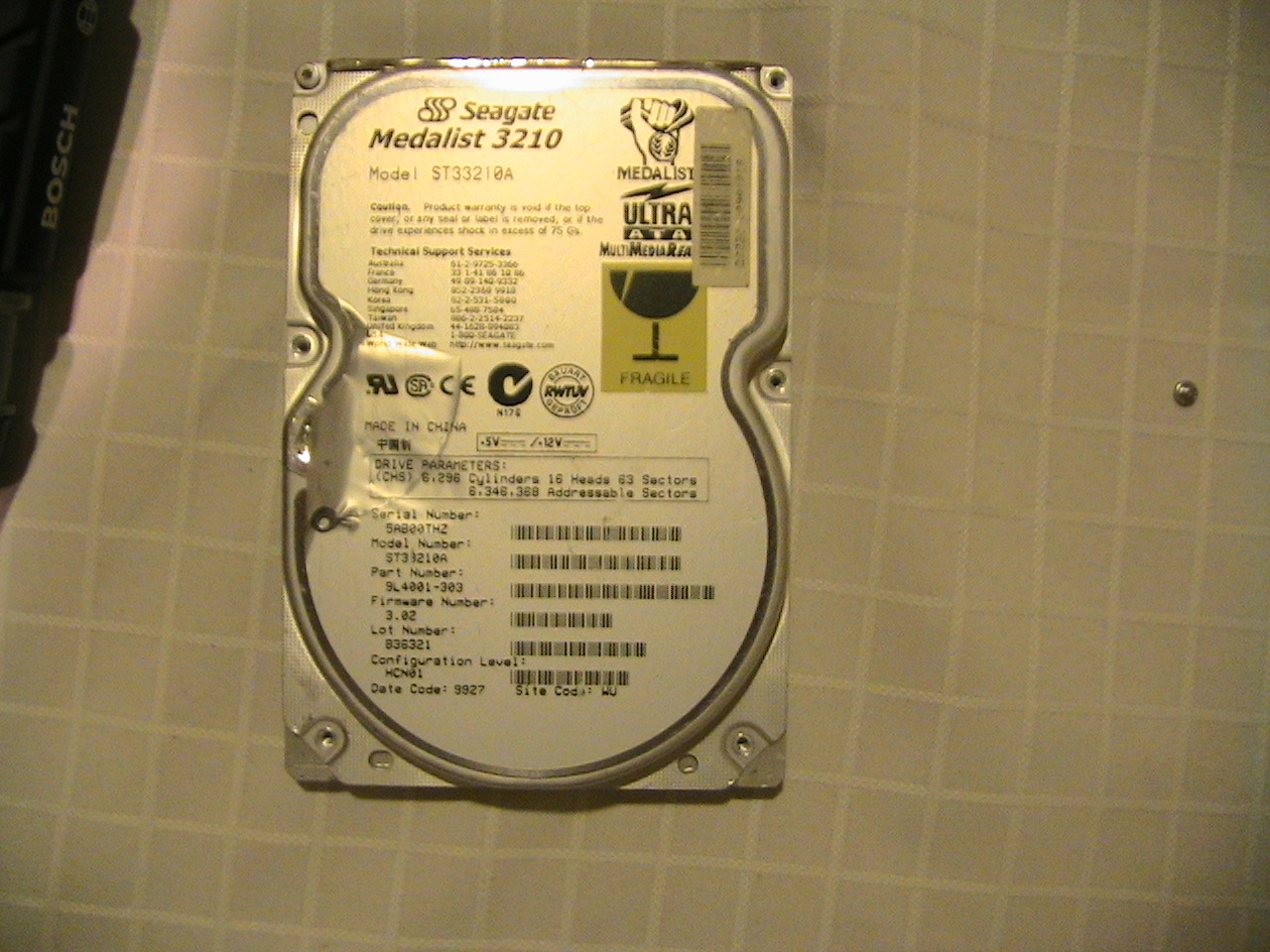 HARD DRIVE 004.jpg