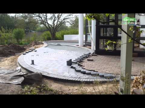 HOW TO BUILD ROUND PAVER BRICK PATIO | LAY TWO COLOR CLINKER STONES | INDIVIDUAL TERRACE