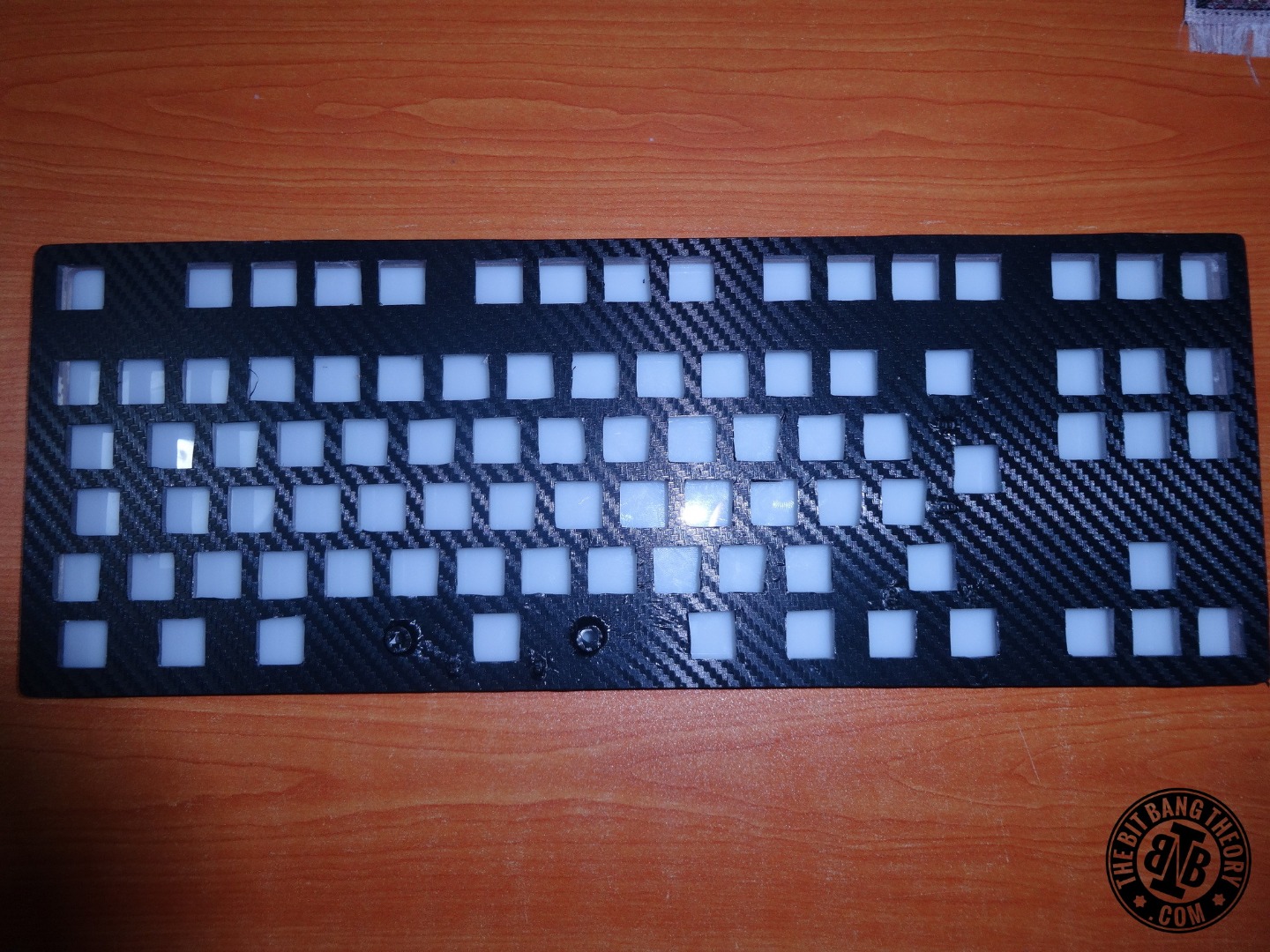 Hackeyboard carbon fiber vinyl 1.JPG