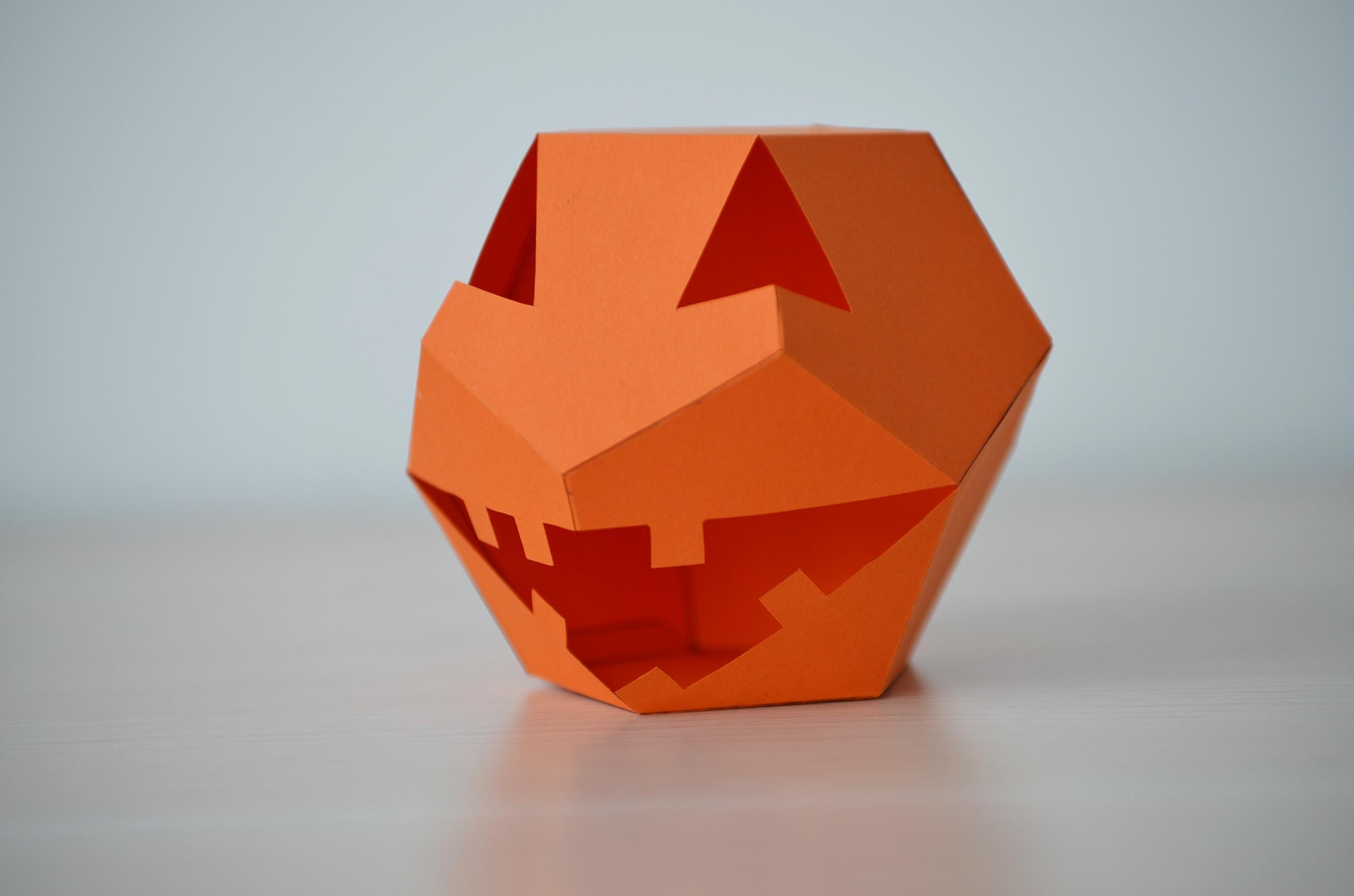 Halloween dodecahedron shape net 20.JPG