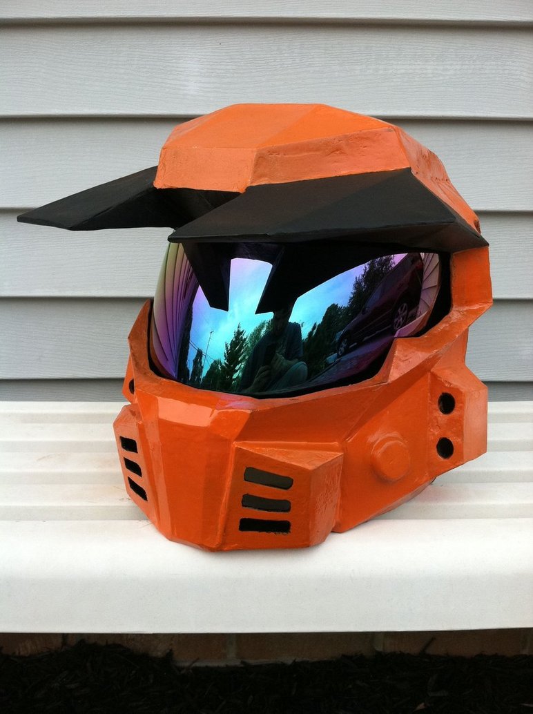 Halo CE Helmet.jpg