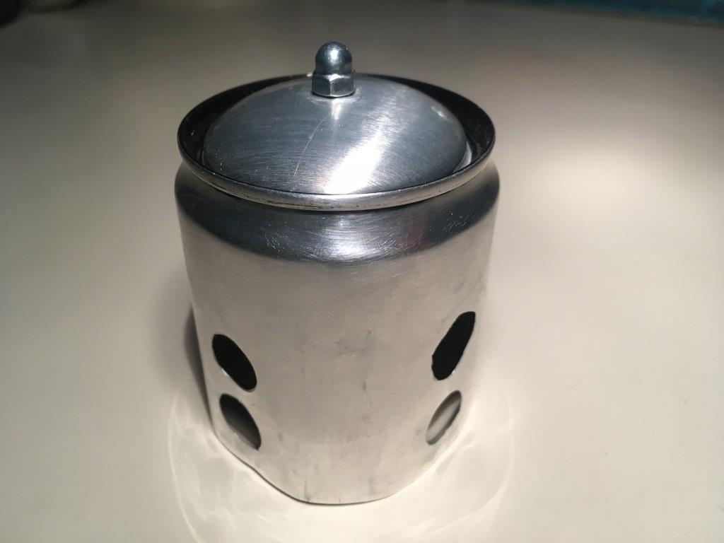 Hand lantern from soda cans 23.JPG