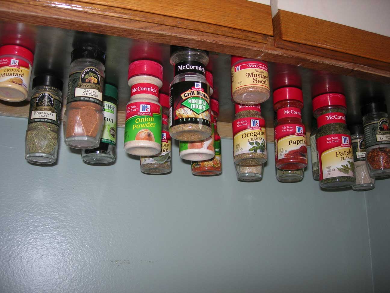 HangingSpices.jpg