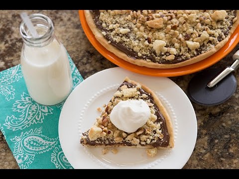 Hazelnut Shortbread Pizza