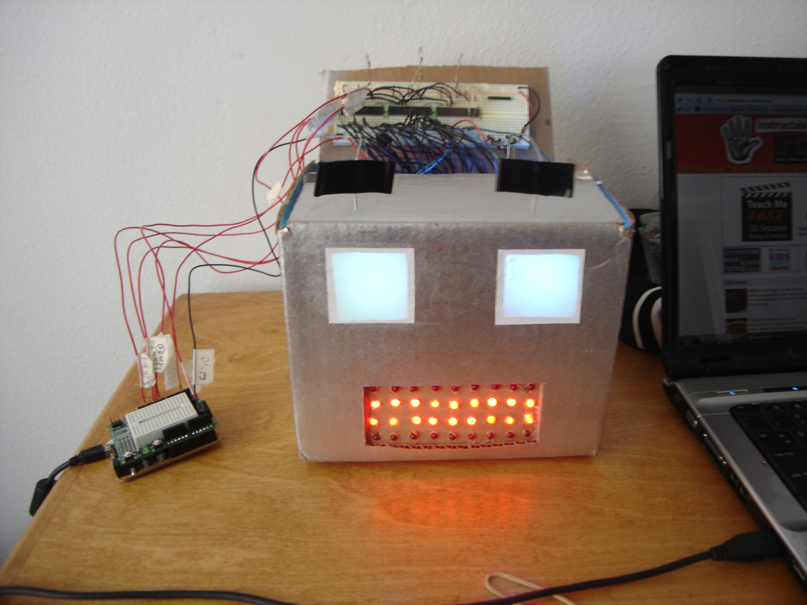 Head_before_wave_original_arduino_outside.jpg