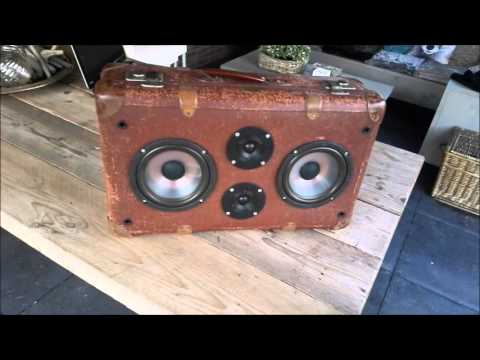 Homemade suitcase bluetooth boombox (kistradio)