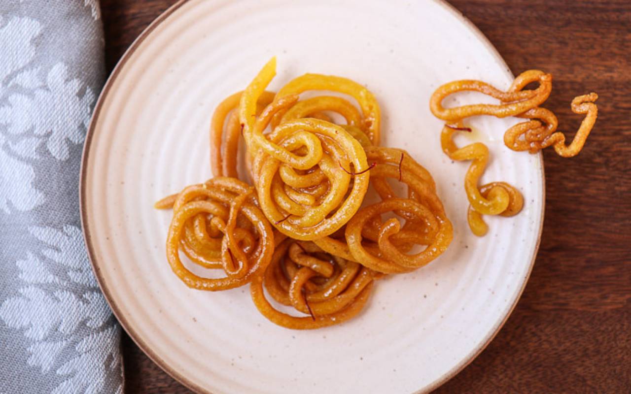 Homemade_Jalebi_Recipe-1-2_thumbnail_1280x800.jpg