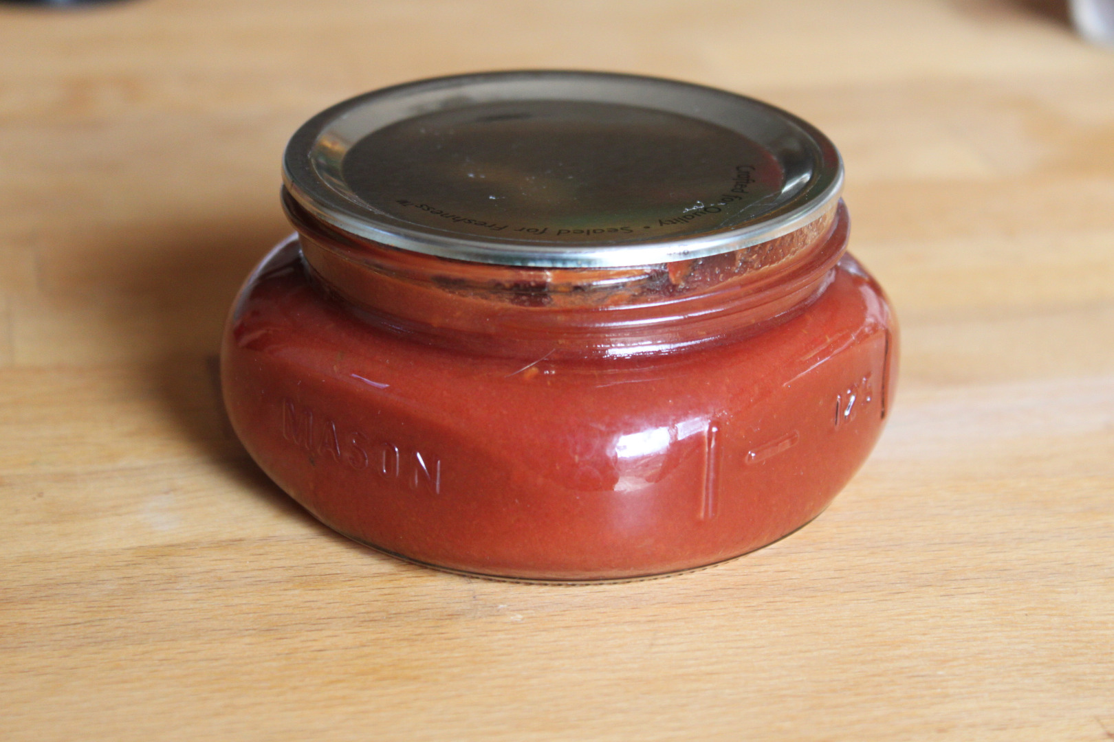 Homemade_ketchup_canned_(4156502791).jpg