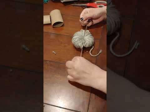 How To Make A Pom-Pom pt 2