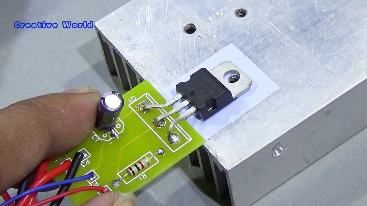 How To Make Mini Power Audio Amplifier Circuit Using Transistor __ JLCPCB.mp4_000215081.png