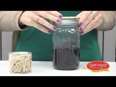 How To Use Rubberbands To Open A Jar