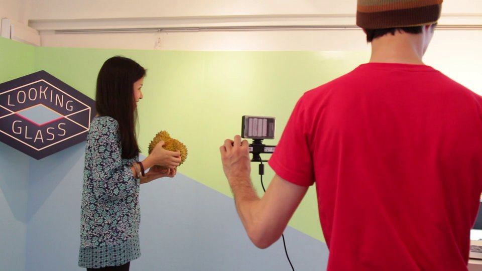 How to 3D scan a durian