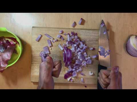 How to Chop an Onion Real Fast