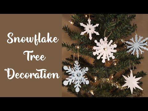 How to Make 3D Snowflake Tree Decorations