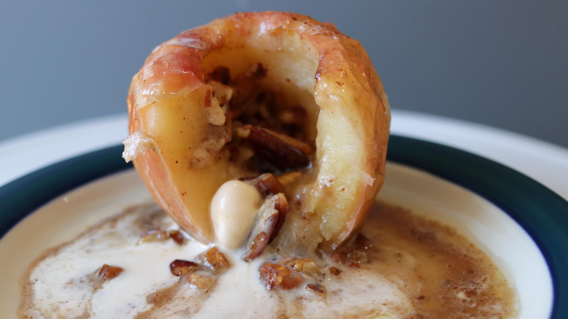 How to Make Baked Apples in the Oven or Air Fryer 2.jpg