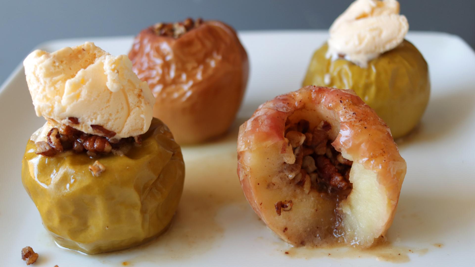 How to Make Baked Apples in the Oven or Air Fryer.jpg