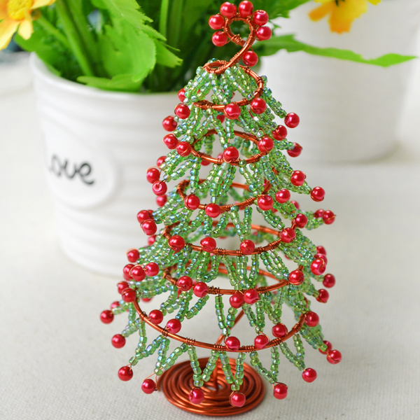 How to Make Christmas Tree Ornament for Desk Decoration (8).jpg